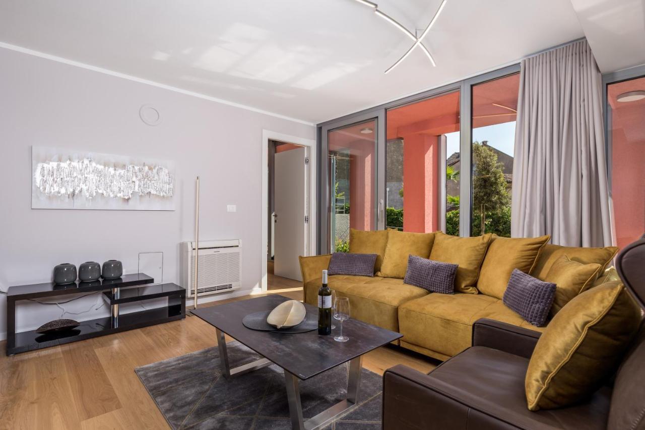 Luxury City Center Apartment -50M To The Sea Opatija Eksteriør billede